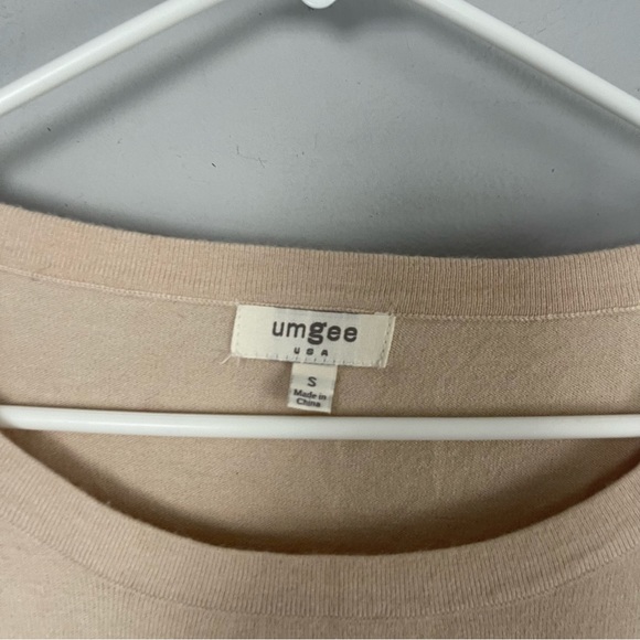 Umgee Ruffle Sweater Crew Neck Pullover Tan Blush Long Sleeve sz S - Picture 2 of 6